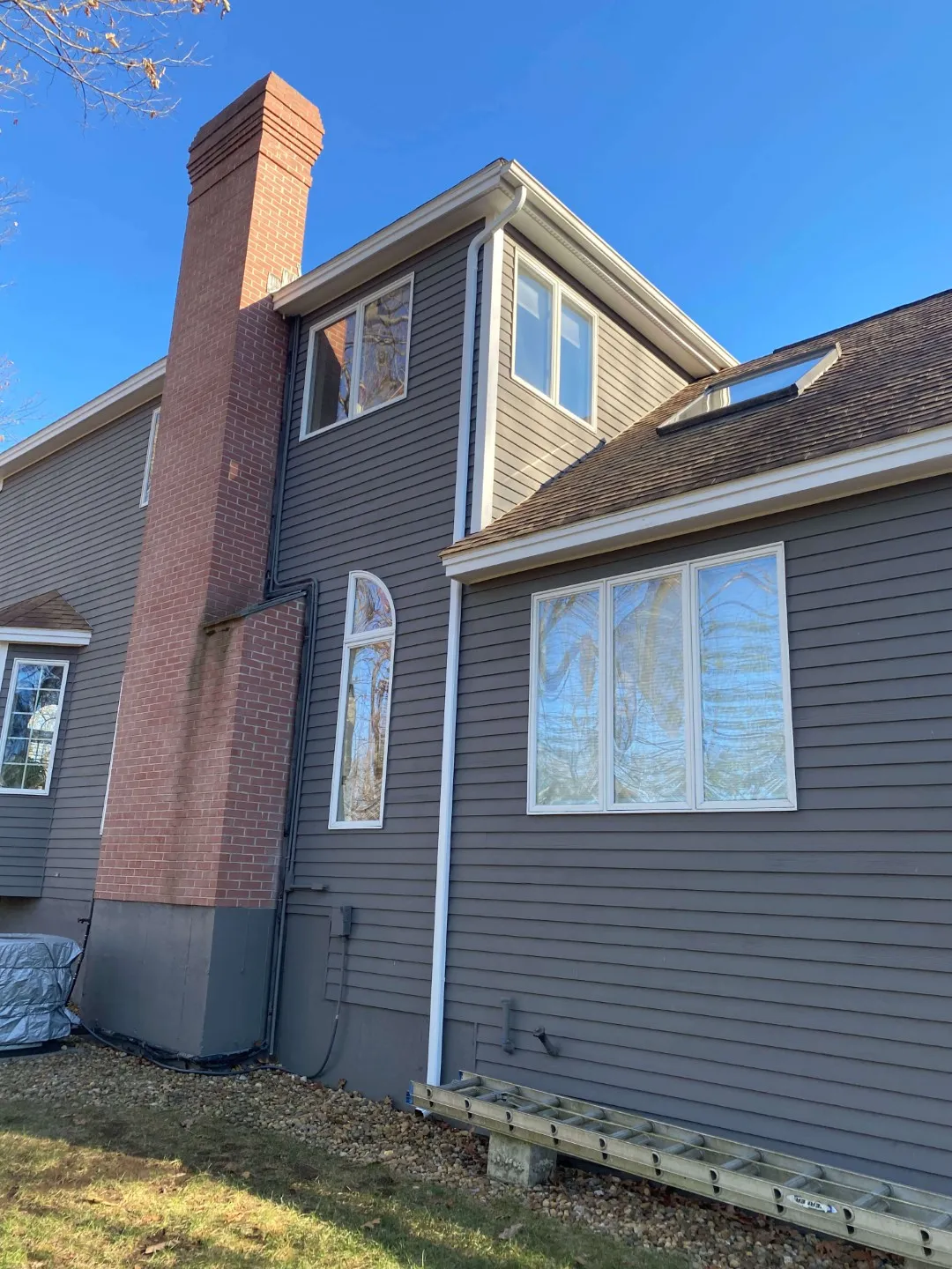 Seamless Gutter Downspout